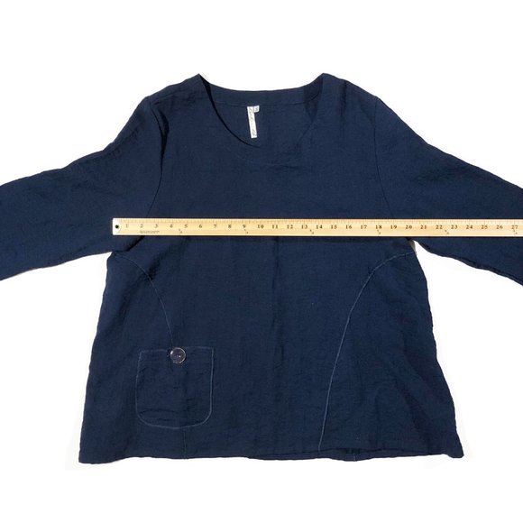 Lulu B Women's Size S Navy Blue Round Neck 3/4 Sleeve Front Pocket Blouse - Picture 3 of 8